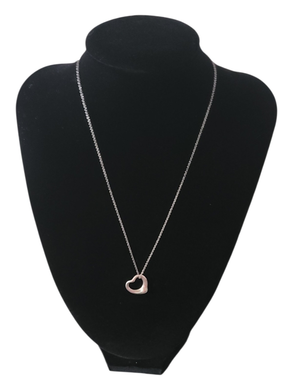 Authentic Tiffany & Co. Elsa Peretti Open Heart Pendant Necklace